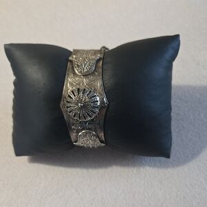 Vintage Estate Silver Plated Hinged Bangle Bracelet Egyptian Camel Hamsa Hand